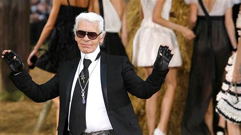 karl lagerfeld business model.